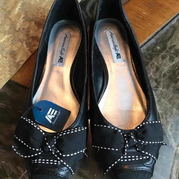 AMERICAN EAGLE FLATS, WITH BOW, BLACK AND WHITE 6. - Picture 5 of 6
